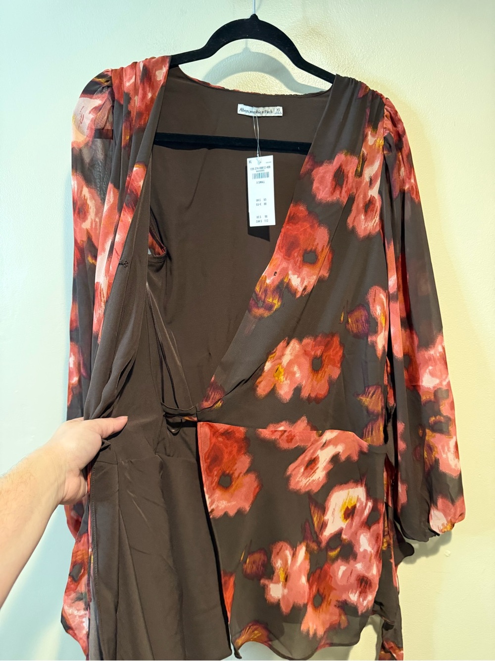 Abercrombie and Fitch Long-Sleeve Plunge Wrap Mini Dress Brown Floral NEW - Picture 15 of 15